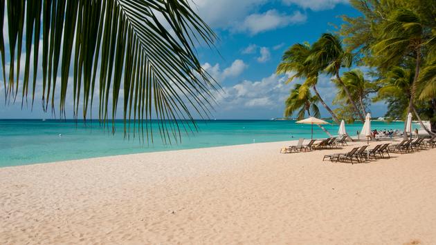 Cayman Islands Eases COVID-19 Entry Requirements for Vaccinated Visitors